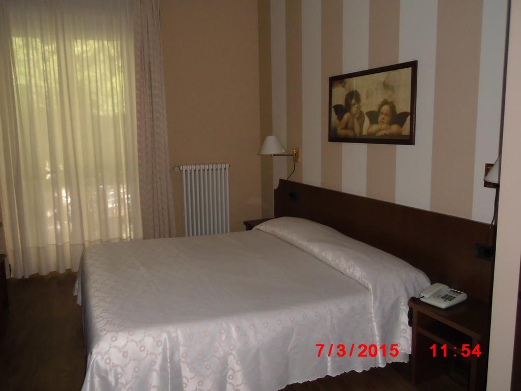 Albergo Ponte Vecchio Cernobbio Quarto foto