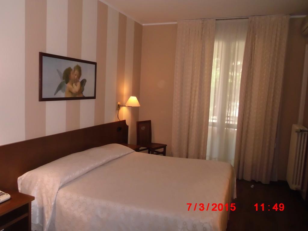 Albergo Ponte Vecchio Cernobbio Quarto foto