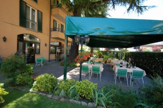 Albergo Ponte Vecchio Cernobbio Quarto foto